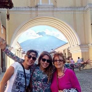 Meet your Posher, Laura